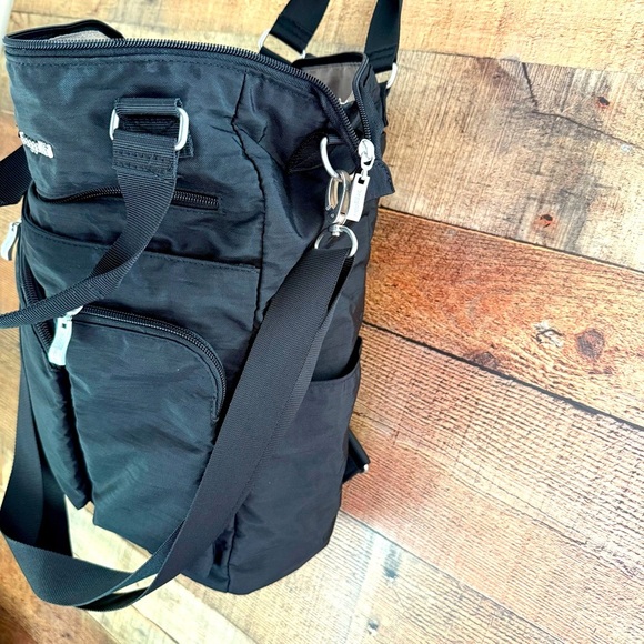 Baggallini All Set 3 In 1 Tote Backpack - Picture 8 of 16